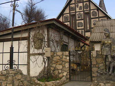 Фроловский дом Средневековья