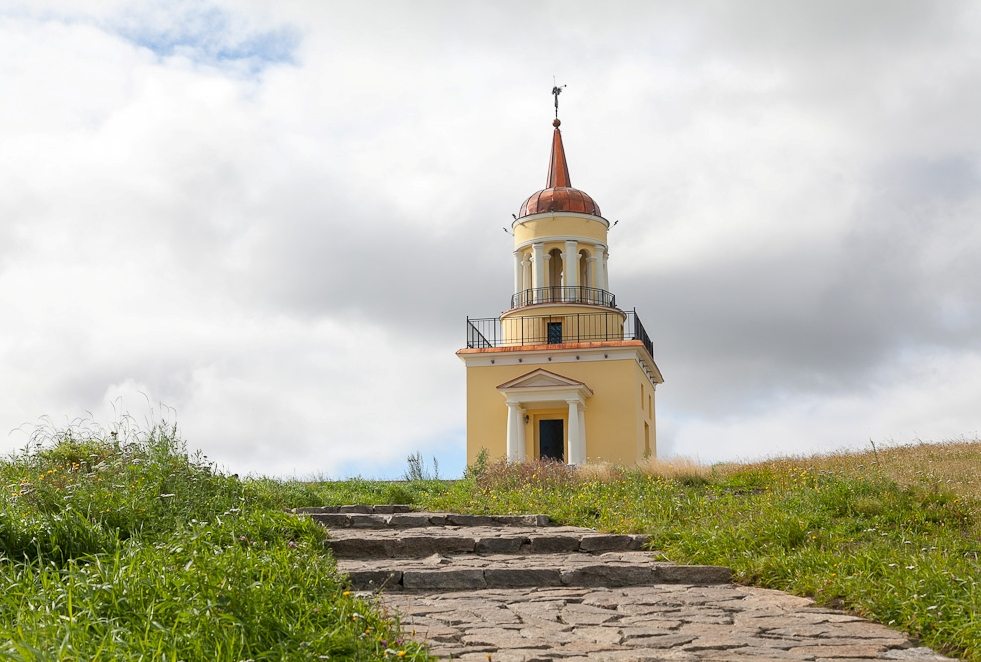 Лисьей горе. Лисья гора Нижний Тагил башня. Башня на лисьей горе в Нижнем Тагиле. Сторожевая башня на лисьей горе Нижний Тагил. Достопримечательности Нижнего Тагила Лисья гора.