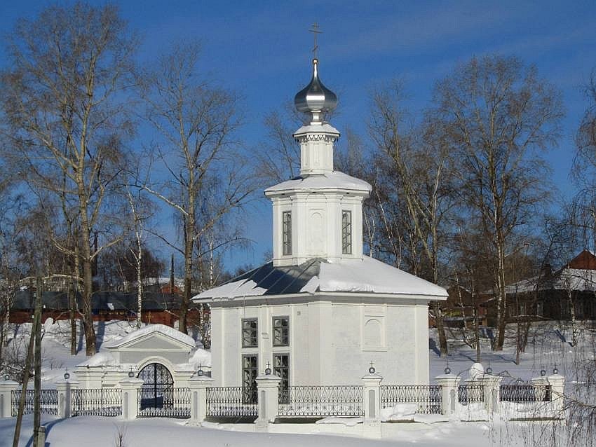 Спасская часовня. Спасская часовня Чердынь. Чердынь часовня убиенных. Часовня 85 убиенных Чердынь. Часовня Спаса Нерукотворного Чердынь.