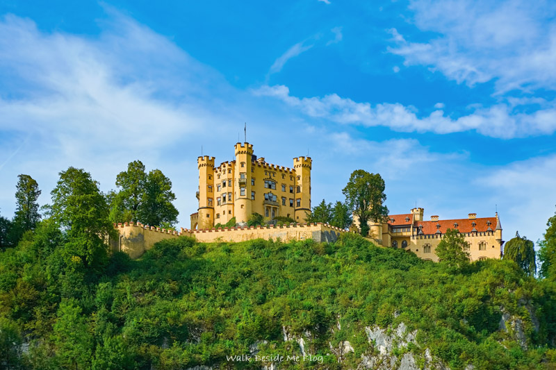 Хоэншвангау - обязательный к посещению сказочный замок в Германии