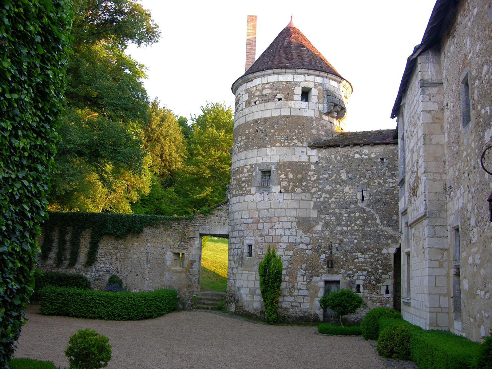Замок Шомон-сюр-Луар черный вход