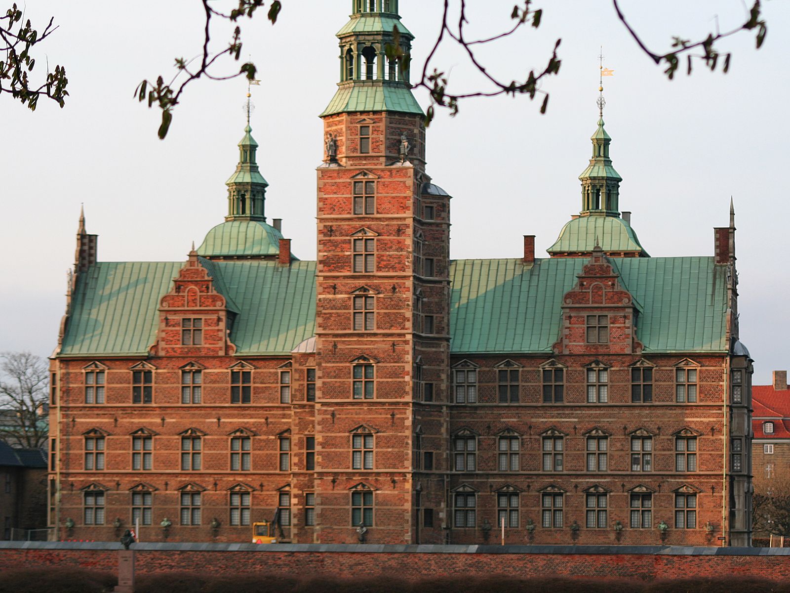 Замок Роснборг на закате