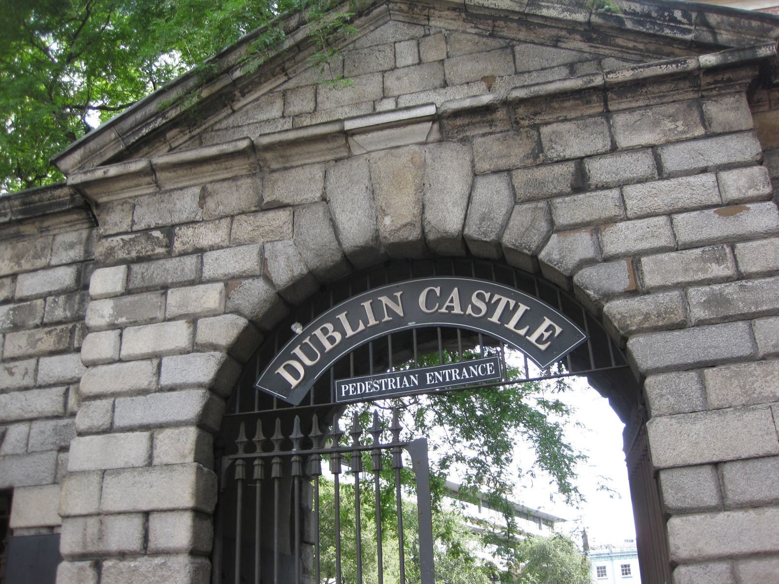 Дублинский замок ворота