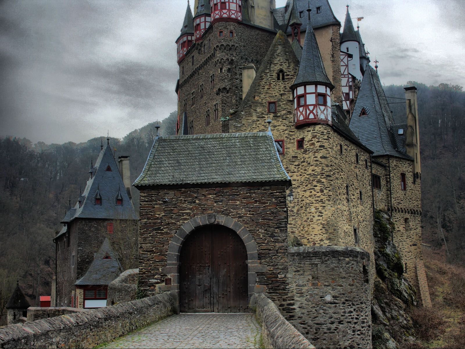 Замок эльц ворота