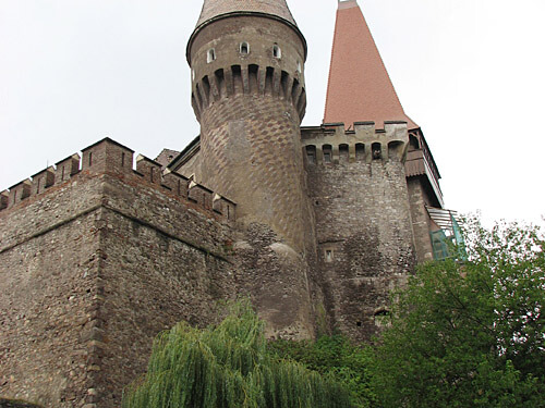 Башня замка Корвин