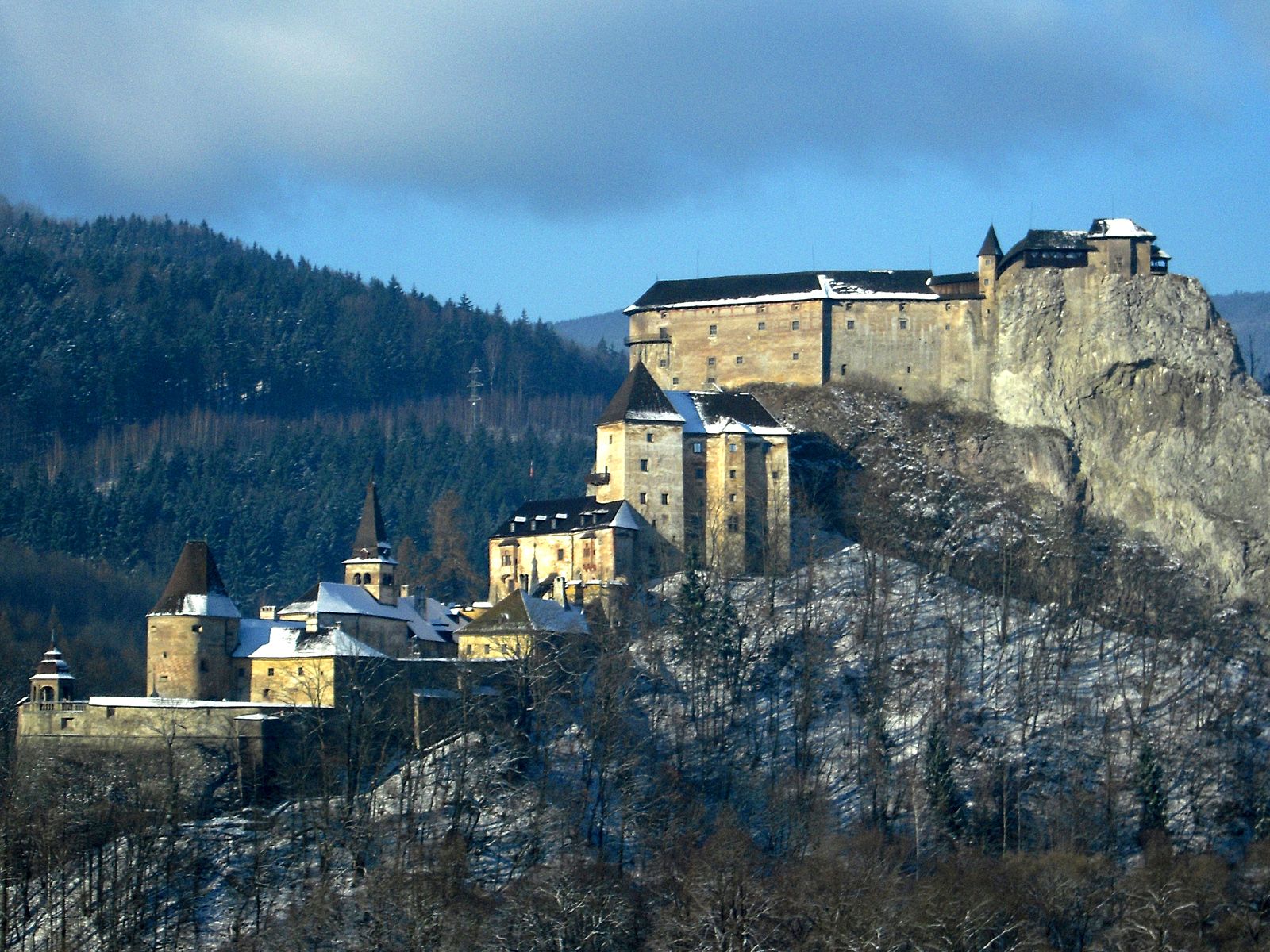 Оравский замок зимой